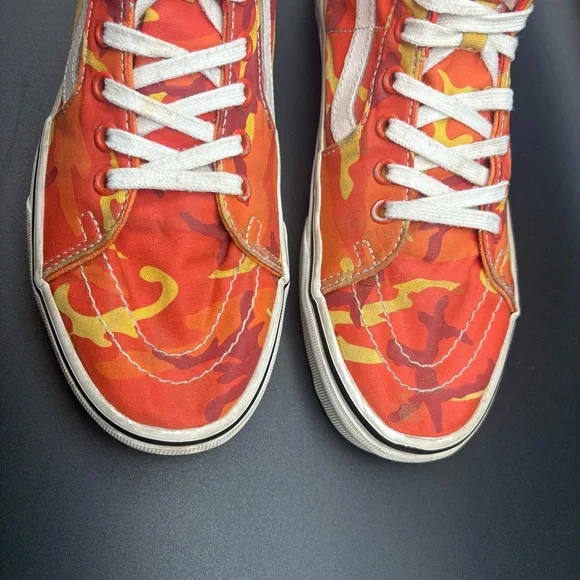 Vans Orange and yellow camouflage high-top sneakers, Men’s Size 7.5, Women’s 9 - Picture 2 of 12